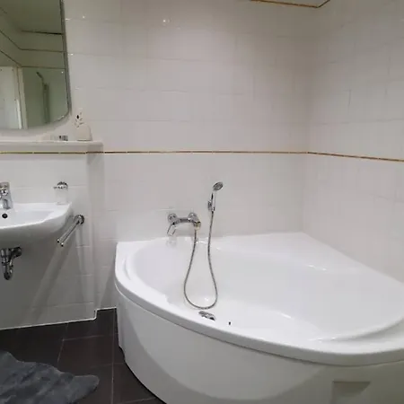 アパート Zentrale Lage イーダル・オーバーシュタイン